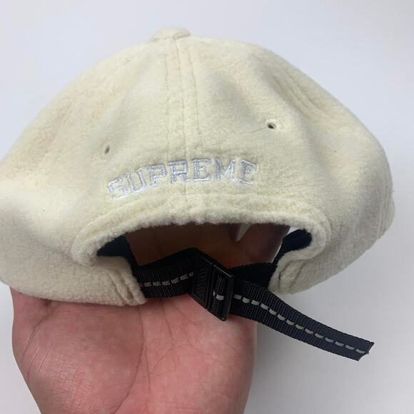 2018 Supreme Polartec S Logo 6-Panel “Natural” - Picture 3 of 3